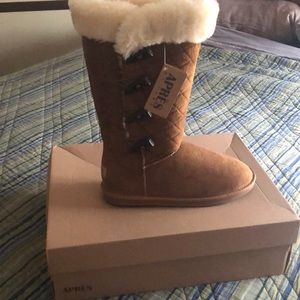 New winter boots! Fur lined and super cute!